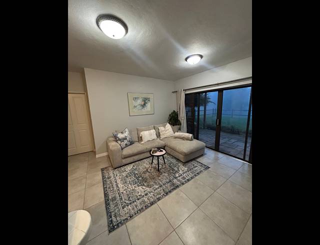 1 BEDROOM APARTMENT RENTED IN HILTON CENTRAL